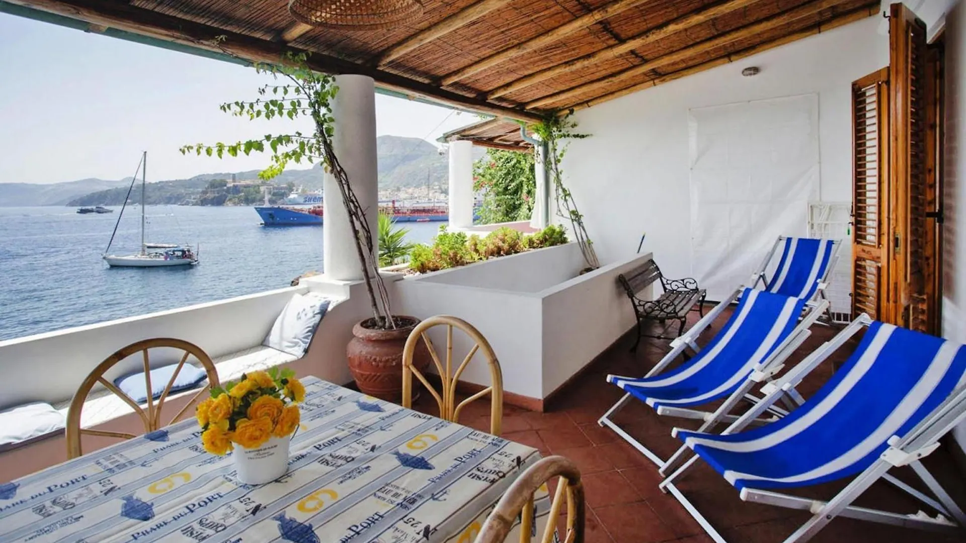 Apartment In Lipari  Lipari (Isola Lipari)